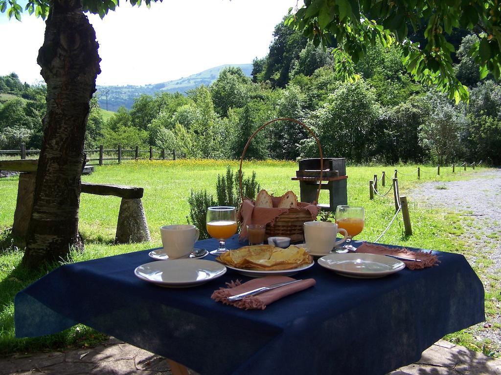 Casona Valle De Soba Регулес Экстерьер фото